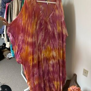 Free people s/m soft suede feel Tie-Dye Kaftan